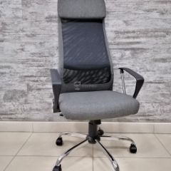 Кресло Barneo K-116 для персонала (серая ткань, черная сетка) в Новом Уренгое - novyy-urengoy.mebel24.online | фото
