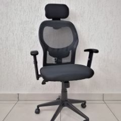 Кресло Barneo K-128 для персонала (черная ткань черная сетка) в Новом Уренгое - novyy-urengoy.mebel24.online | фото