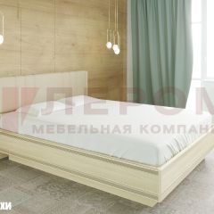 Кровать КР-1014 с мягким изголовьем в Новом Уренгое - novyy-urengoy.mebel24.online | фото