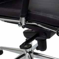 Офисное кресло для руководителей DOBRIN ARNOLD LMR-103F чёрный в Новом Уренгое - novyy-urengoy.mebel24.online | фото 8