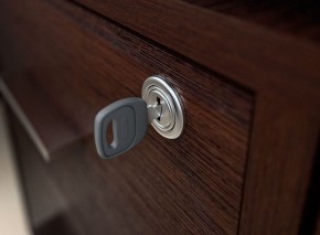 Стол письменный Домино СКМ-50 в Новом Уренгое - novyy-urengoy.mebel24.online | фото 3
